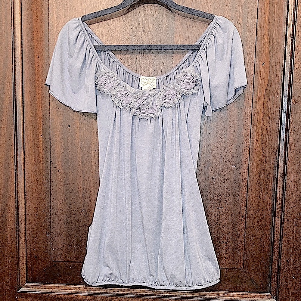 Eyelash couture blouse top, size S